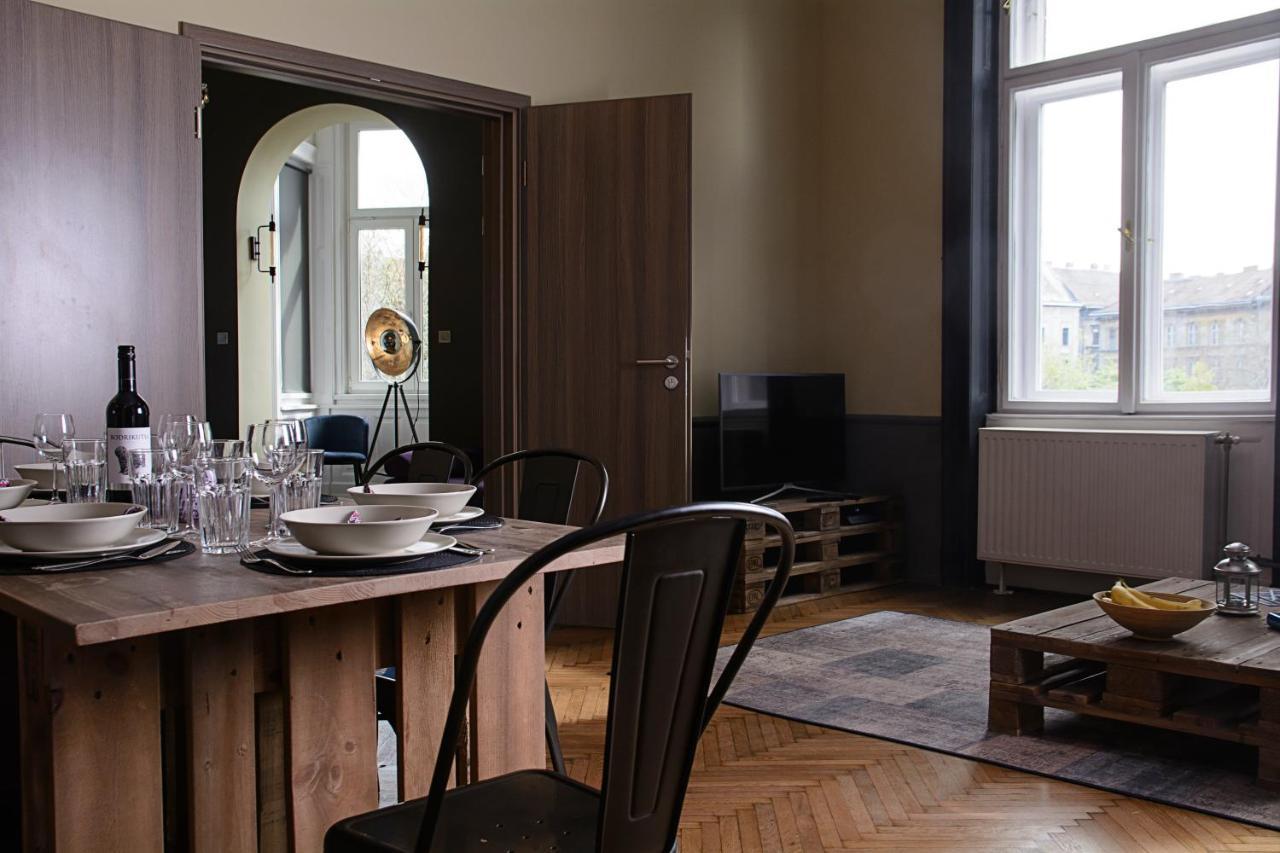 W-Tree Loft Style Apartment 부다페스트 외부 사진
